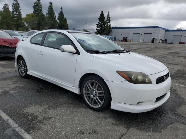JTKDE167X80251660 - 2008 TOYOTA SCION TC WHITE photo 4