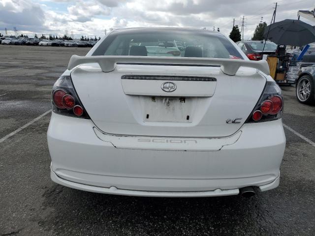 JTKDE167X80251660 - 2008 TOYOTA SCION TC WHITE photo 6