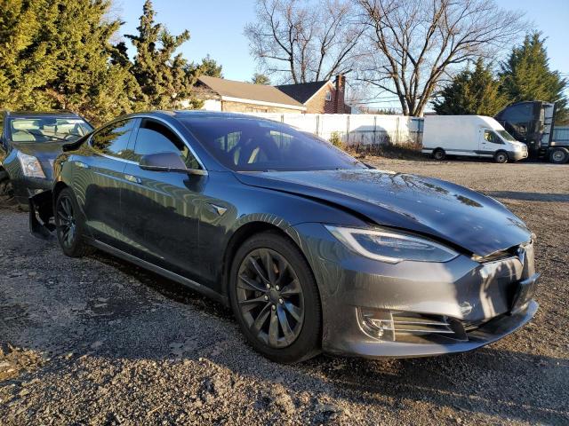 5YJSA1E17HF203056 - 2017 TESLA MODEL S GRAY photo 4