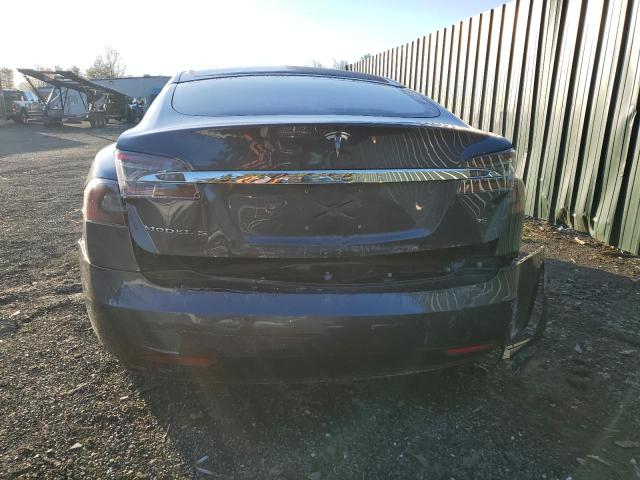 5YJSA1E17HF203056 - 2017 TESLA MODEL S 灰色 照片 6