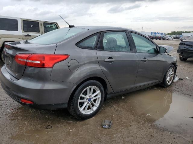 1FADP3F27GL201951 - 2016 FORD FOCUS SE GRAY photo 3