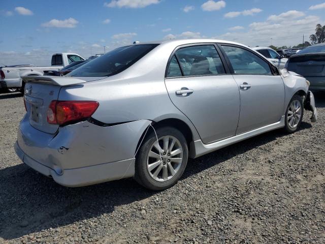 2T1BU4EE3AC460317 - 2010 TOYOTA COROLLA BASE SILVER photo 3