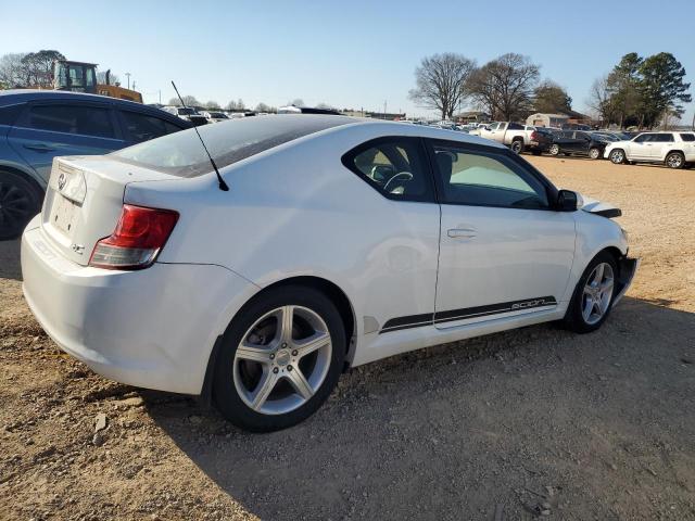 JTKJF5C72B3015781 - 2011 TOYOTA SCION TC WHITE photo 3
