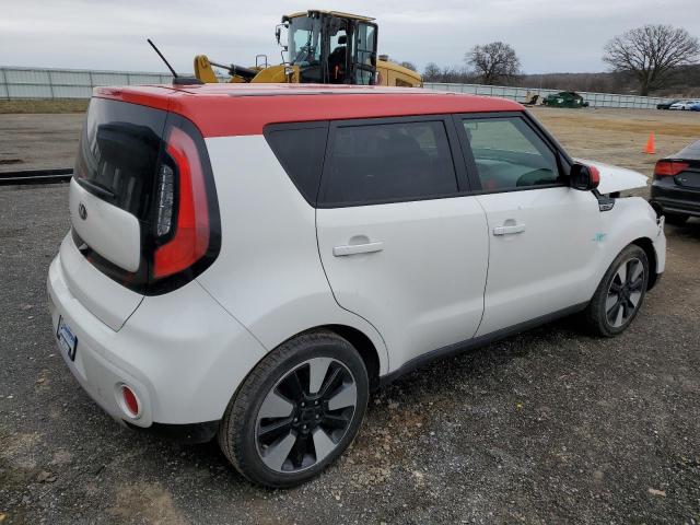 KNDJP3A54J7553254 - 2018 KIA SOUL + WHITE photo 3