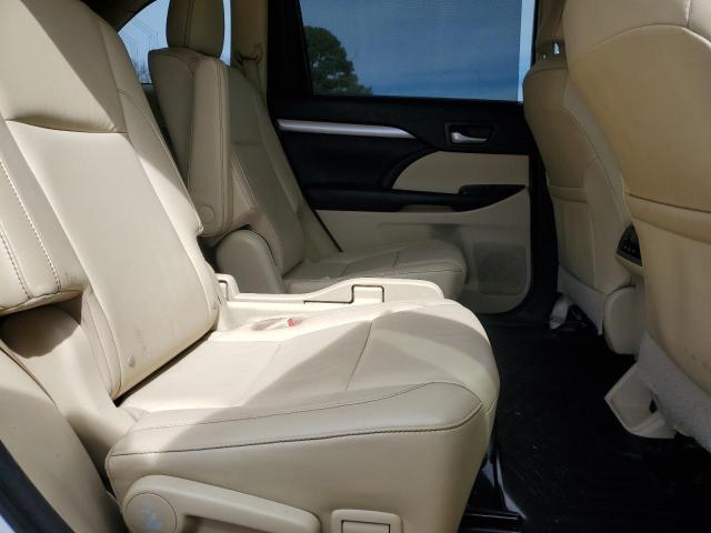 5TDKKRFH2GS155256 - 2016 TOYOTA HIGHLANDER XLE 白色 照片 11