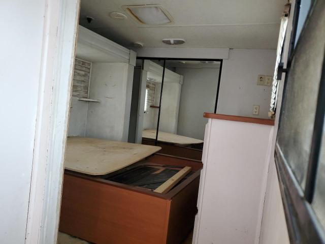 4YDF342266F709039 - 2006 KEYSTONE MONTANA 白色 照片 5