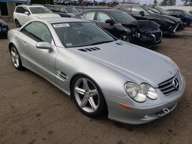 WDBSK75FX6F112429 - 2006 MERCEDES-BENZ SL 500 SILVER photo 4