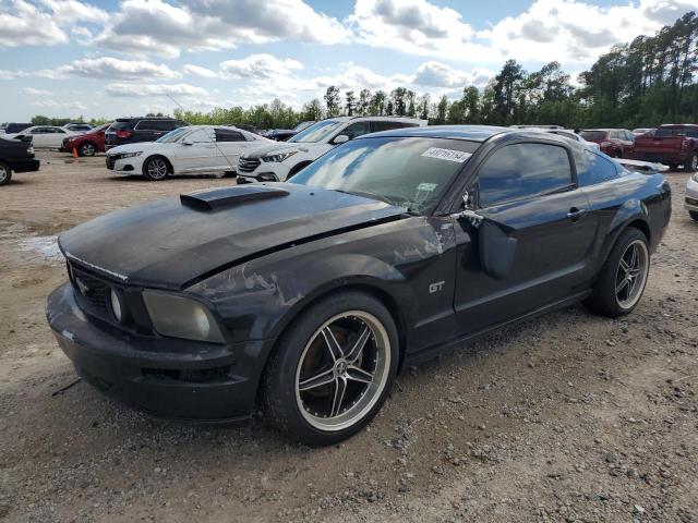 1ZVHT82H285132765 - 2008 FORD MUSTANG GT BLACK photo 1