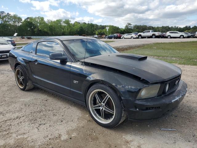 1ZVHT82H285132765 - 2008 FORD MUSTANG GT BLACK photo 4