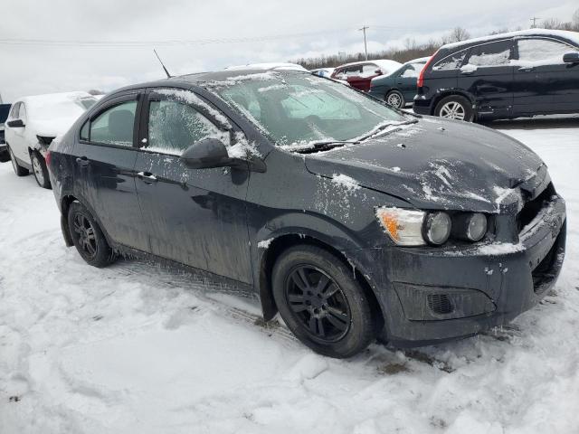 1G1JD5SH3E4166840 - 2014 CHEVROLET SONIC LT GRAY photo 4