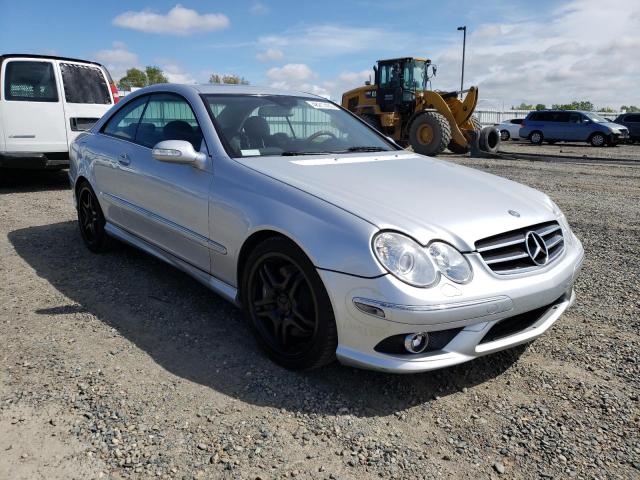 WDBTJ72H49F259461 - 2009 MERCEDES-BENZ CLK 550 SILVER photo 4