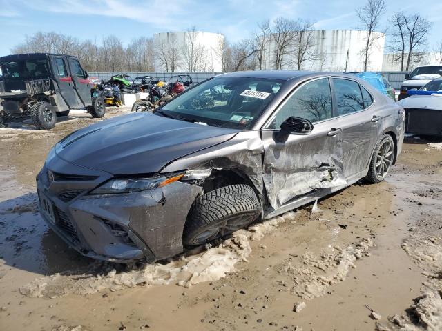 2022 TOYOTA CAMRY SE, 