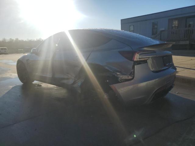 5YJ3E1ET5RF887262 - 2024 TESLA MODEL 3 SILVER photo 2
