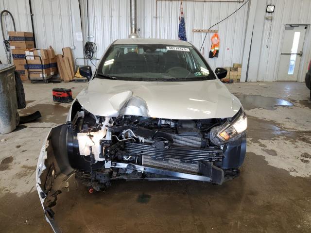 3N1CN8DV8PL872834 - 2023 NISSAN VERSA S SILVER photo 5