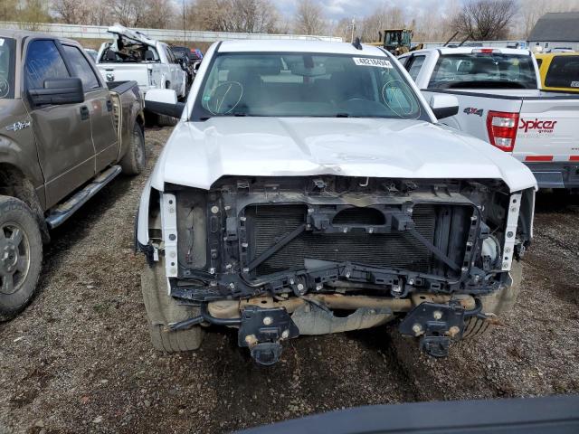 1GTV2MEH4JZ367907 - 2018 GMC SIERRA K1500 SLE WHITE photo 5