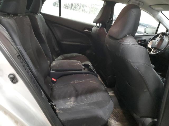 JTDKARFP9J3076539 - 2018 TOYOTA PRIUS PRIM 银色 照片 10