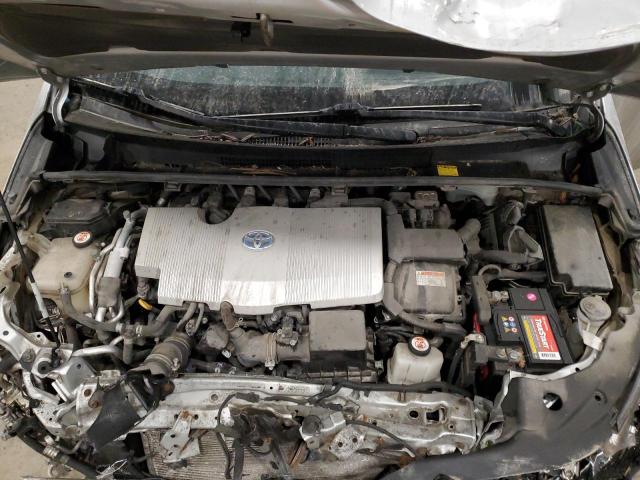 JTDKARFP9J3076539 - 2018 TOYOTA PRIUS PRIM SILVER photo 11