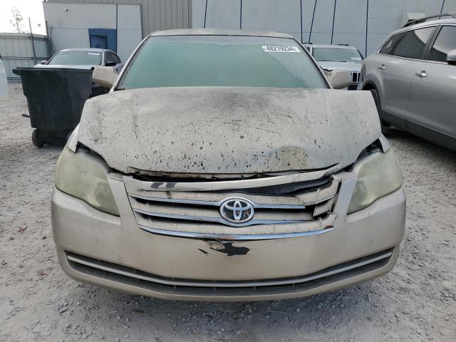 4T1BK36B06U102036 - 2006 TOYOTA AVALON XL GOLD photo 5