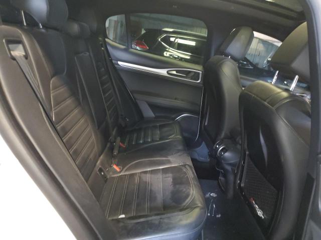 ZASFAKNN1J7B79012 - 2018 ALFA ROMEO STELVIO TI SPORT WHITE photo 10