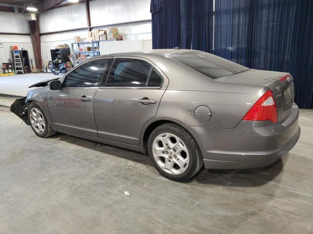 3FAHP0HA3BR109797 - 2011 FORD FUSION SE GRAY photo 2