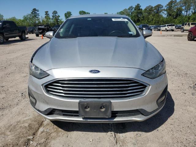 3FA6P0HD9KR170766 - 2019 FORD FUSION SE SILVER photo 5