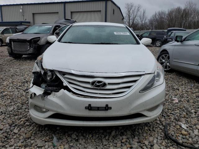 5NPEB4AC2DH681500 - 2013 HYUNDAI SONATA GLS WHITE photo 5