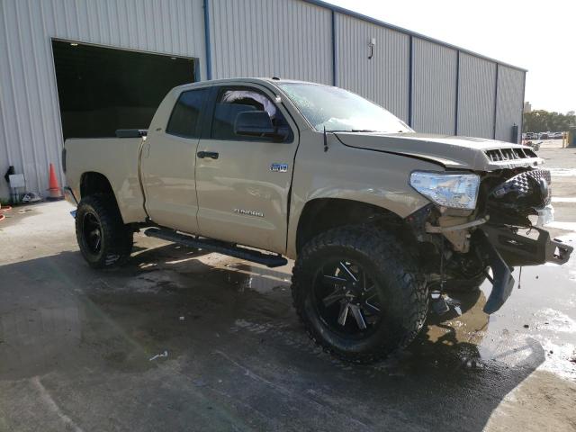 5TFRY5F10JX236069 - 2018 TOYOTA TUNDRA DOUBLE CAB SR/SR5 TAN photo 4