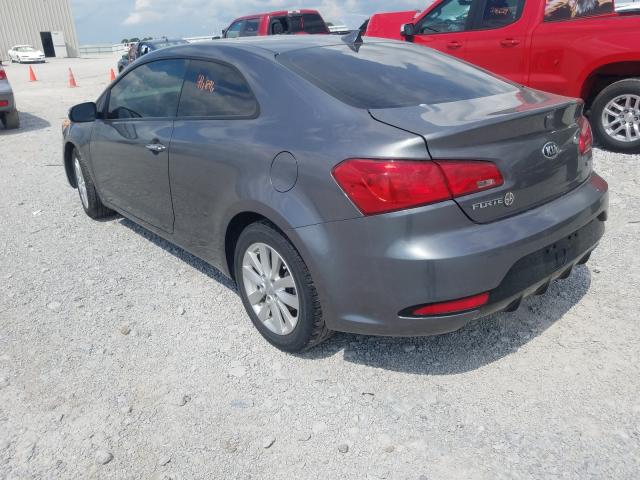 KNAFX6A8XG5632933 - 2016 KIA FORTE EX GRAY photo 3