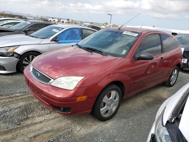 3FAFP31N25R103256 - 2005 FORD FOCUS ZX3 RED photo 1