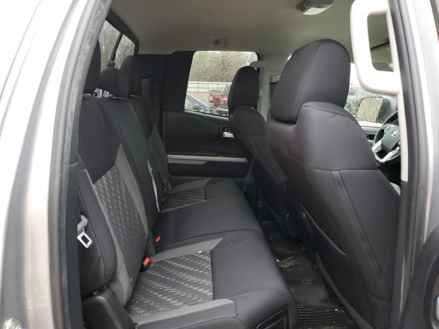 5TFRM5F13KX144385 - 2019 TOYOTA TUNDRA DOUBLE CAB SR/SR5 SILVER photo 10