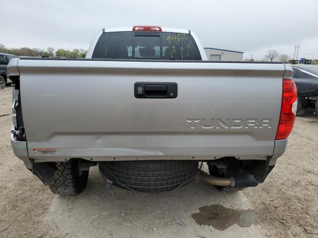5TFRM5F13KX144385 - 2019 TOYOTA TUNDRA DOUBLE CAB SR/SR5 SILVER photo 6