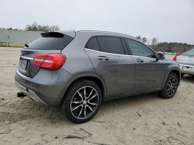 WDCTG4EB2FJ102861 - 2015 MERCEDES-BENZ GLA 250 GRAY photo 3