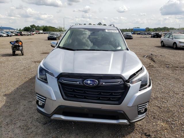 JF2SKARC4NH437452 - 2022 SUBARU FORESTER TOURING ვერცხლისფერი ფოტო 5