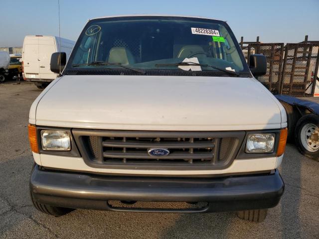 1FTSS34S65HB33385 - 2005 FORD ECONO E350 SUPER DUTY VAN WHITE photo 5