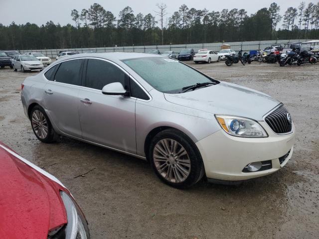 1G4PP5SKXD4170172 - 2013 BUICK VERANO SILVER photo 4