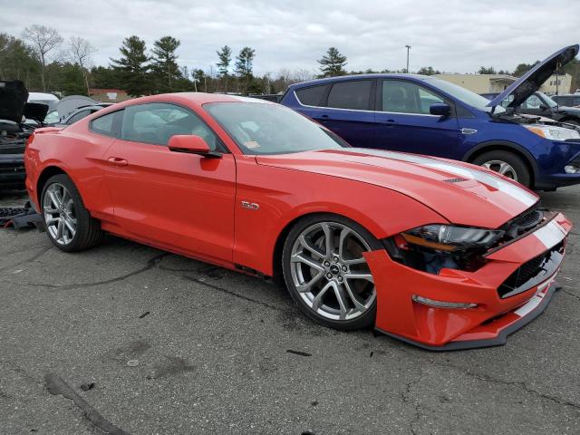 1FA6P8CF7K5193795 - 2019 FORD MUSTANG GT RED photo 4