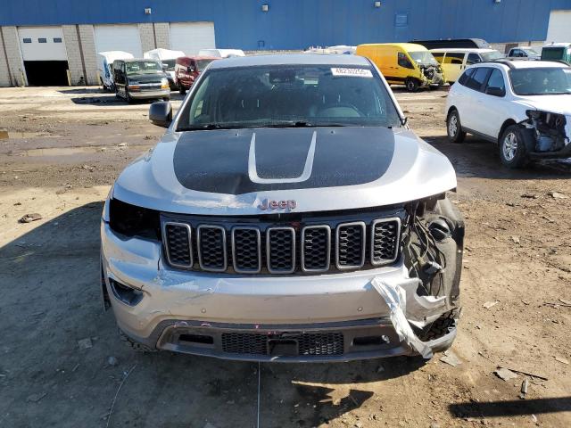1C4RJFLG1HC613027 - 2017 JEEP GRAND CHER TRAILHAWK ვერცხლისფერი ფოტო 5