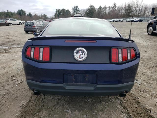 1ZVBP8AM4B5129740 - 2011 FORD MUSTANG BLUE photo 6