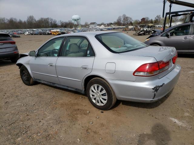 1HGCG66511A142188 - 2001 HONDA ACCORD LX SILVER photo 2