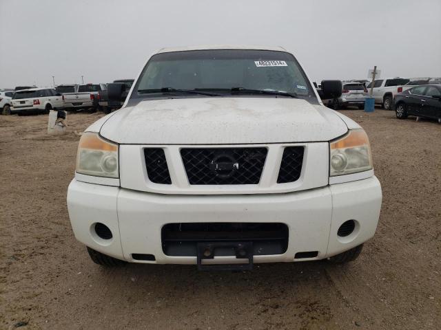 1N6AA07DX8N337233 - 2008 NISSAN TITAN XE WHITE photo 5