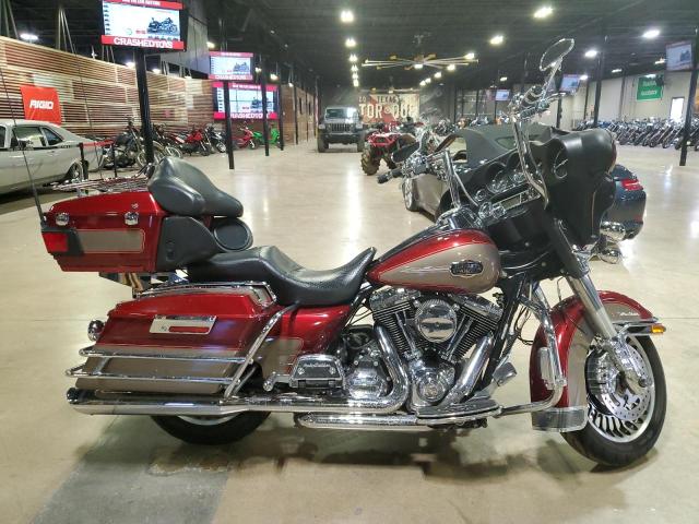 2009 HARLEY-DAVIDSON FLHTCU, 