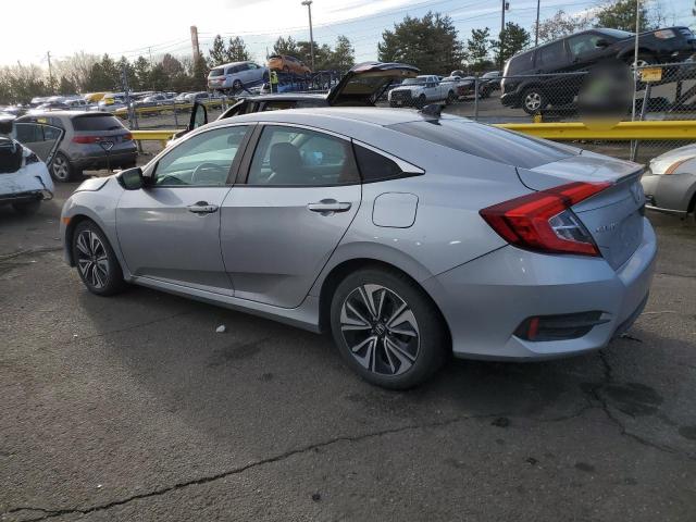 19XFC1F76JE003893 - 2018 HONDA CIVIC EXL SILVER photo 2