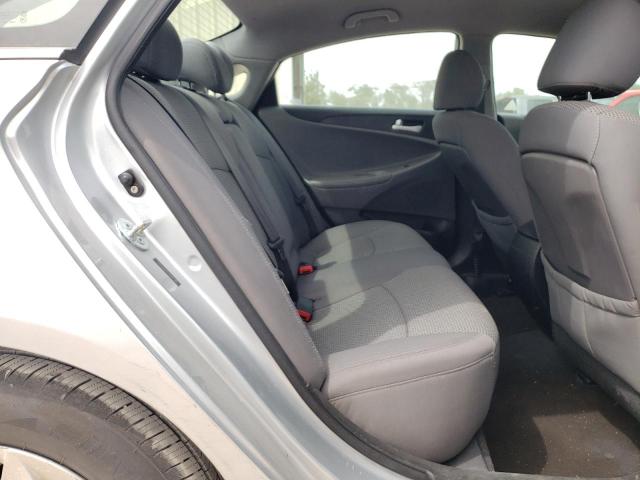 5NPEB4AC5CH351428 - 2012 HYUNDAI SONATA GLS SILVER photo 10