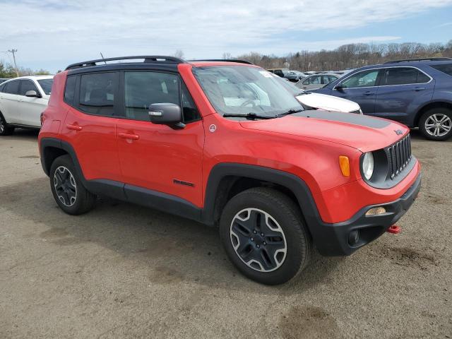 ZACCJBCTXGPC81420 - 2016 JEEP RENEGADE TRAILHAWK RED photo 4