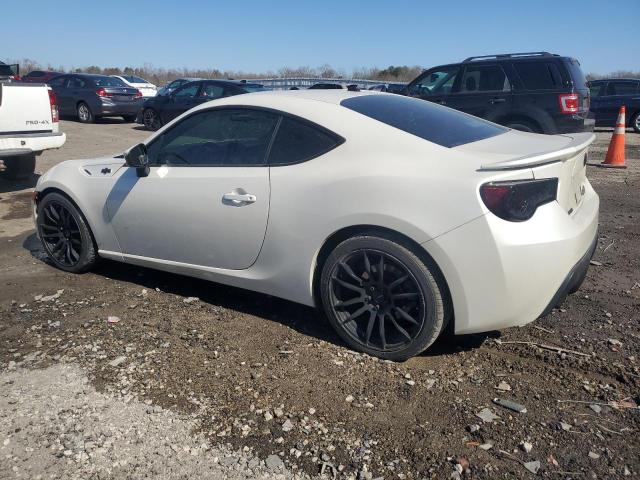 JF1ZNAA13E9705003 - 2014 TOYOTA SCION FR-S WHITE photo 2