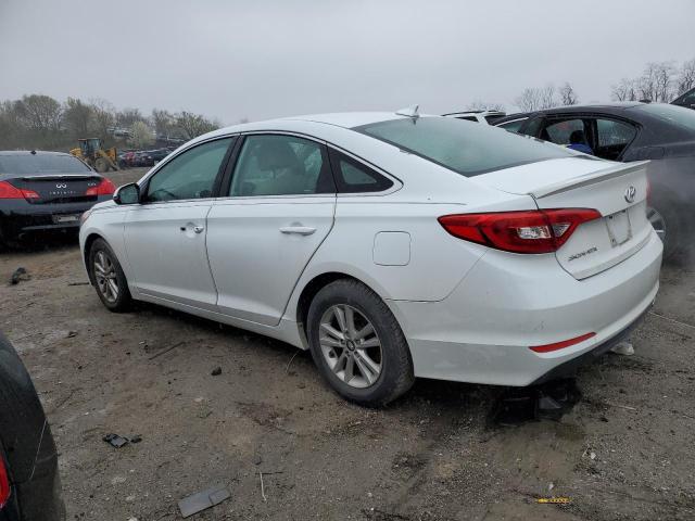 5NPE24AF7FH045393 - 2015 HYUNDAI SONATA SE WHITE photo 2