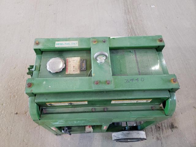 TFAT04354 - 2009 TITN TG 7500D GREEN photo 9