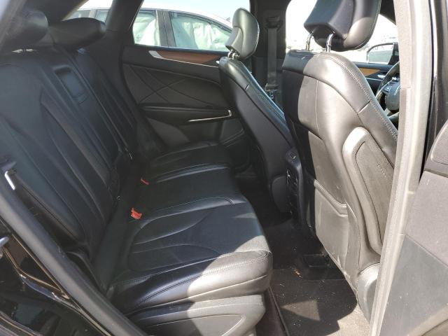 5LMCJ3D97HUL51473 - 2017 LINCOLN MKC RESERVE შავი ფოტო 11