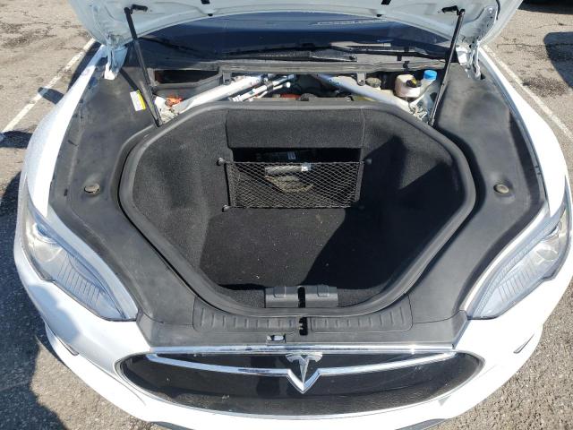 5YJSA1H18EFP65961 - 2014 TESLA MODEL S WHITE photo 11