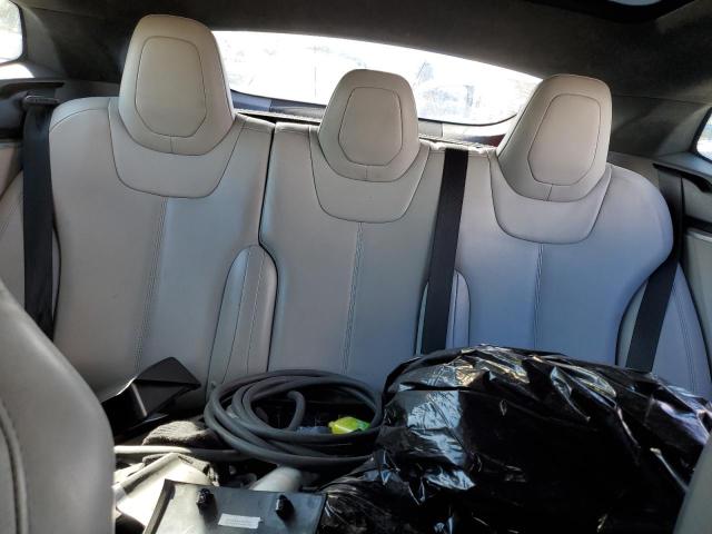 5YJSA1E22GF148863 - 2016 TESLA MODEL S GRAY photo 10